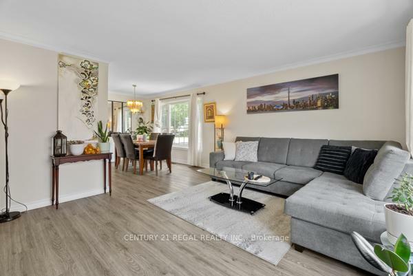 Property Photo: 97 Westhampton Drive ON M9R 1Y1