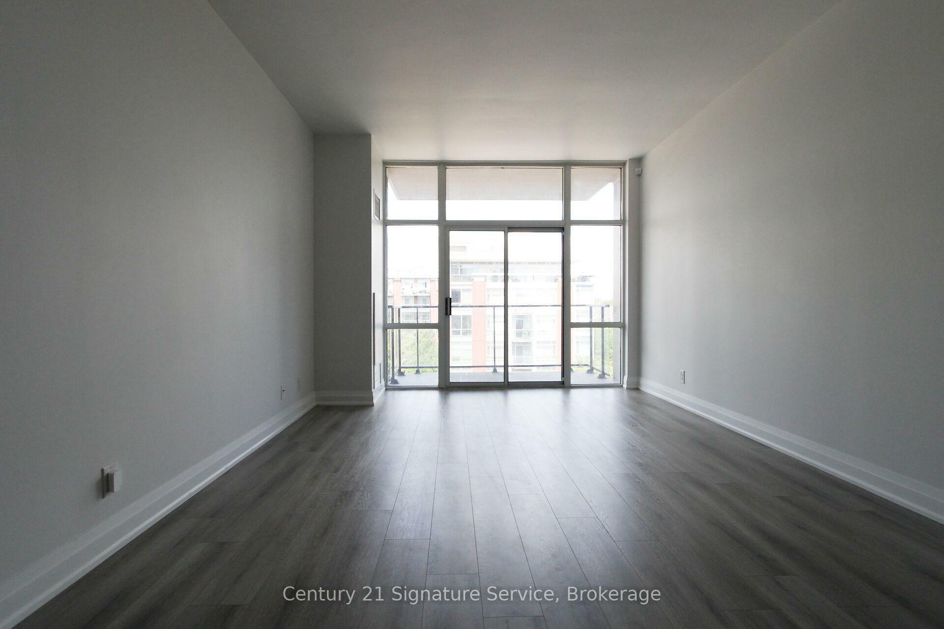 Property Photo: 70 Port Street E 509 ON L5G 4V8