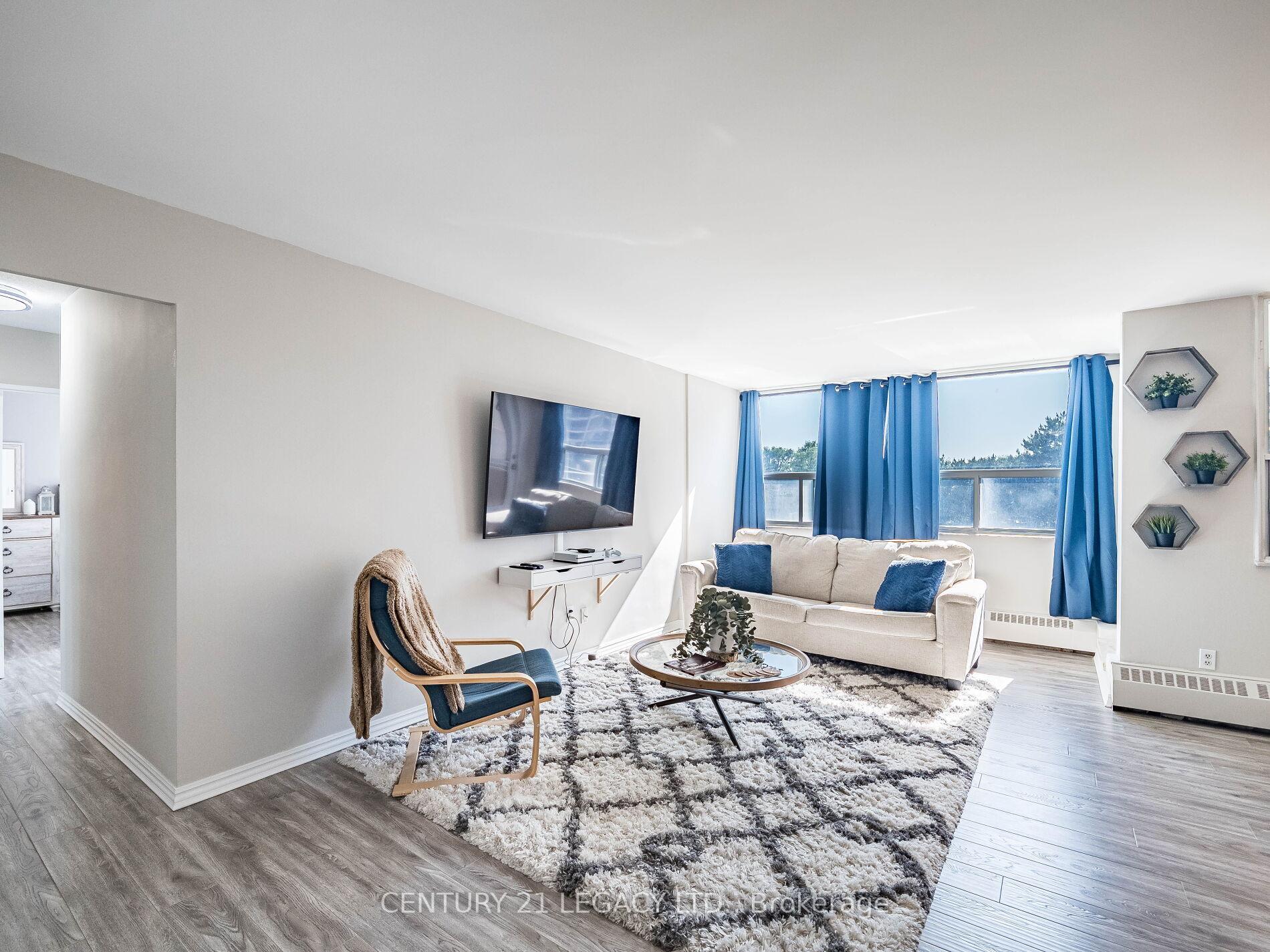 Property Photo: 551 The West Mall N/A 310 ON M9C 1G7