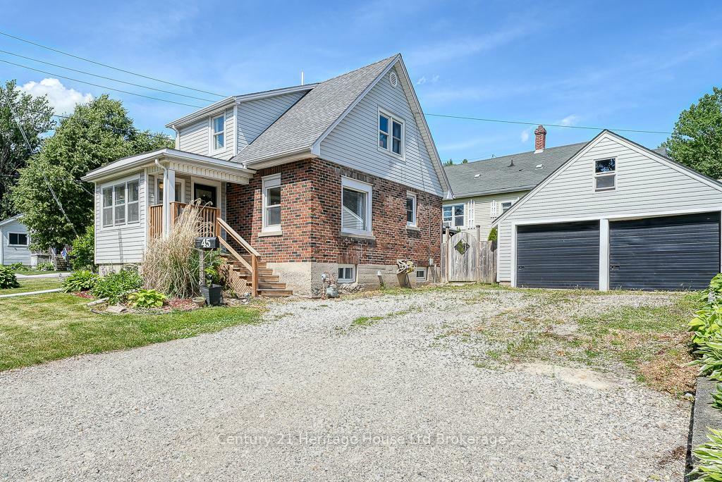 Photo de la propriété: 45 South Street S ON N4S 3L3