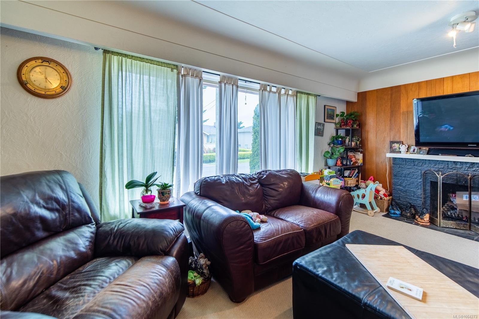 Property Photo: 1251 Garkil Rd BC V8P 2L2