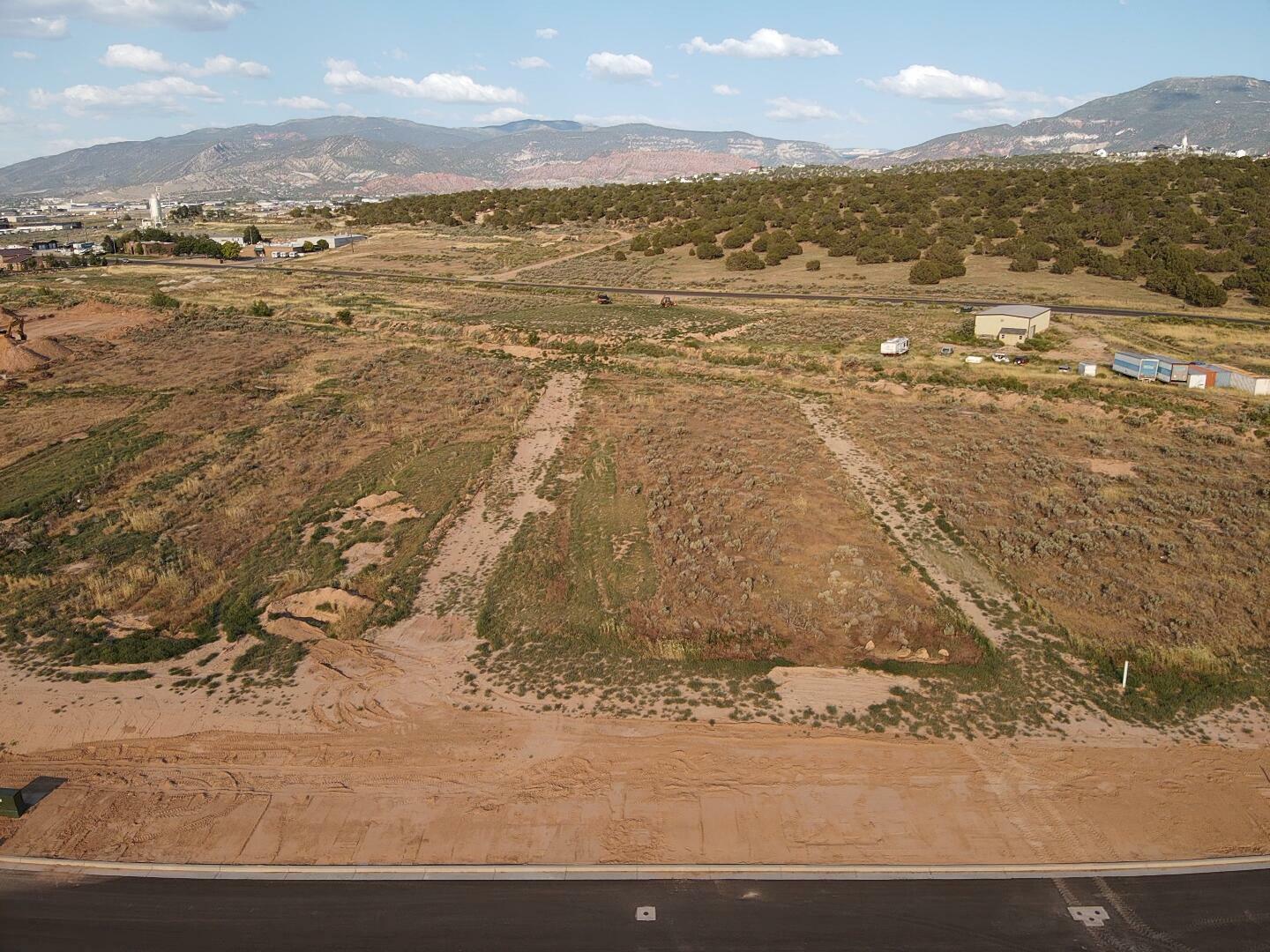 Property Photo: 226 N 3325 W UT 84720