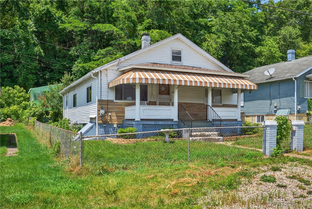 Property Photo: 41 Taylor Avenue PA 15322