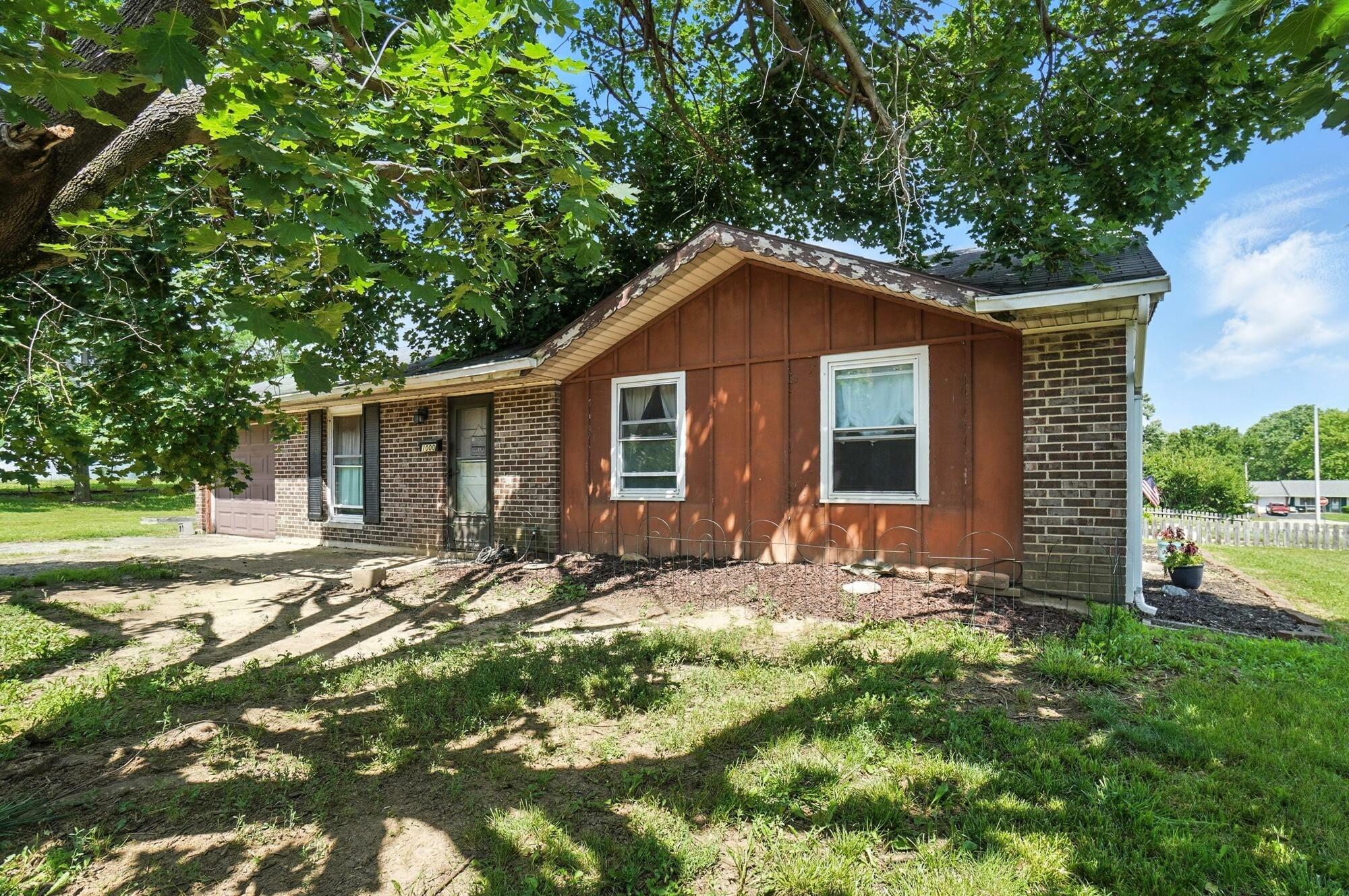 Property Photo: 1000 Scarff Road OH 45344