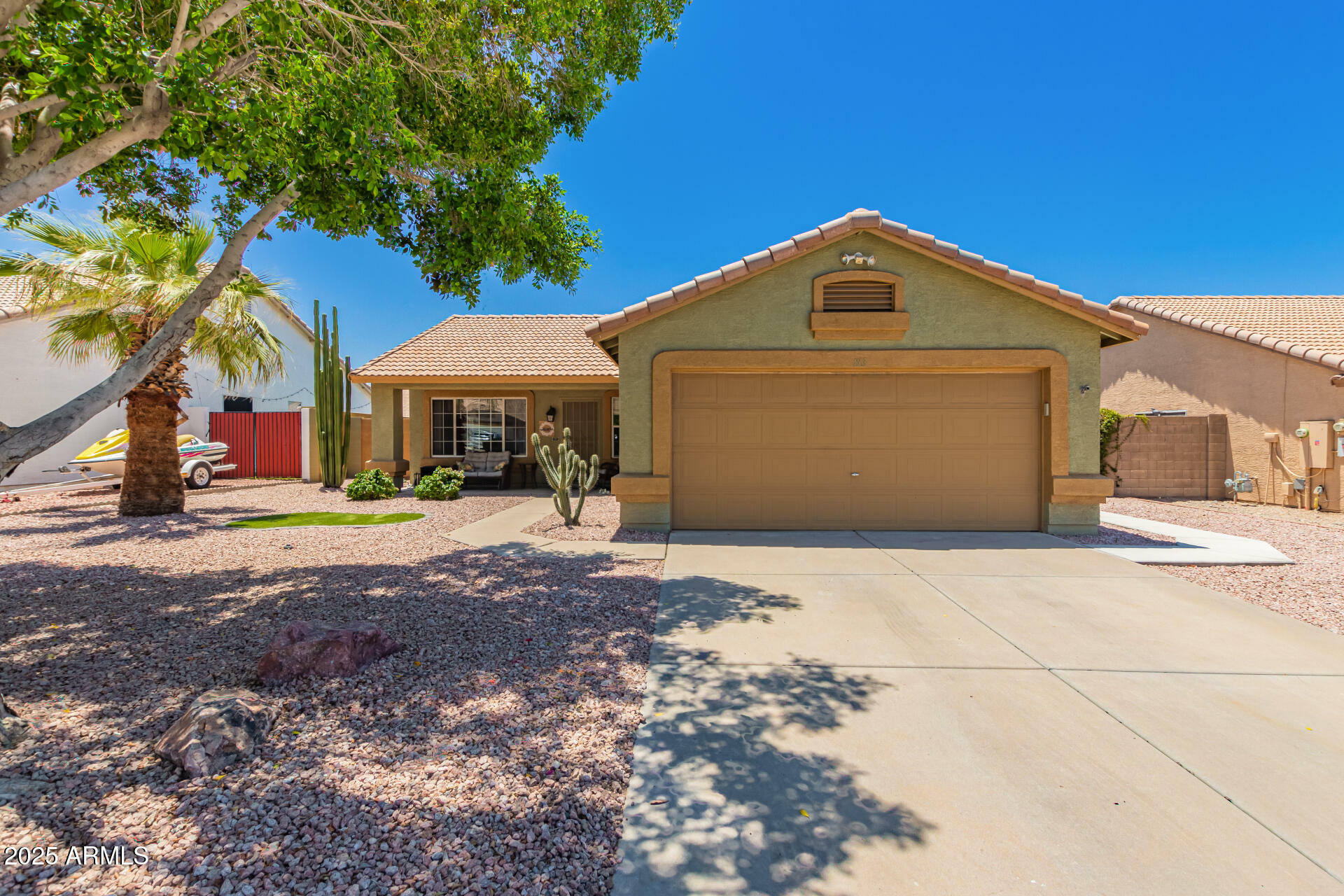 Property Photo:  863 W 14th Avenue  AZ 85120 