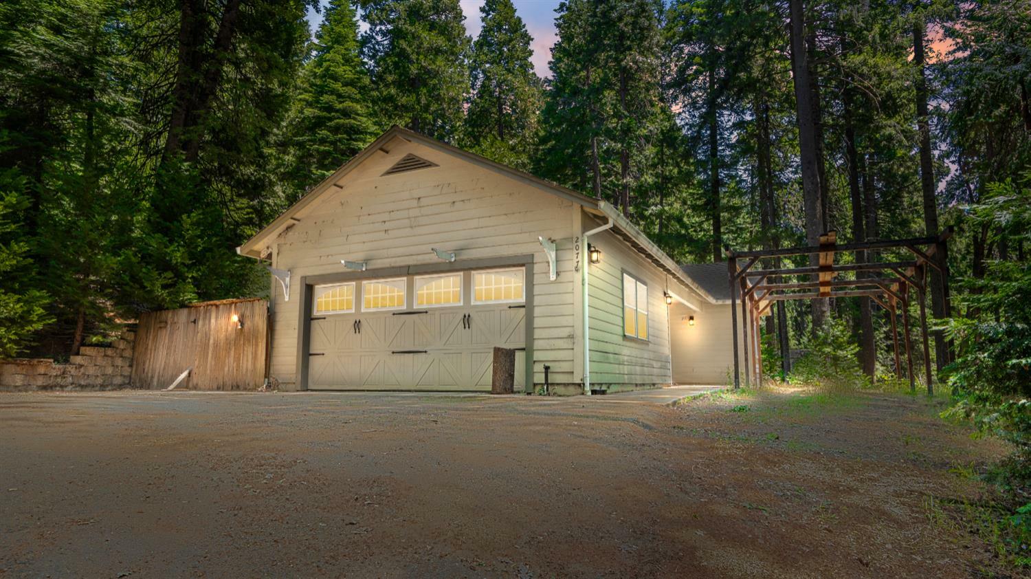Property Photo:  2077 Bourbon Street  CA 95726 
