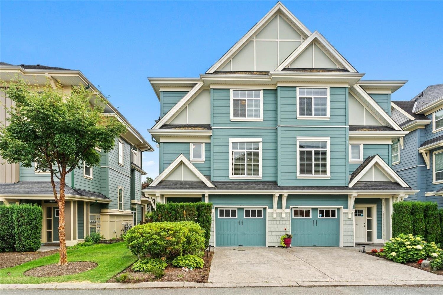 Property Photo: 45290 Soowahlie Crescent 34 BC V2R 0S6