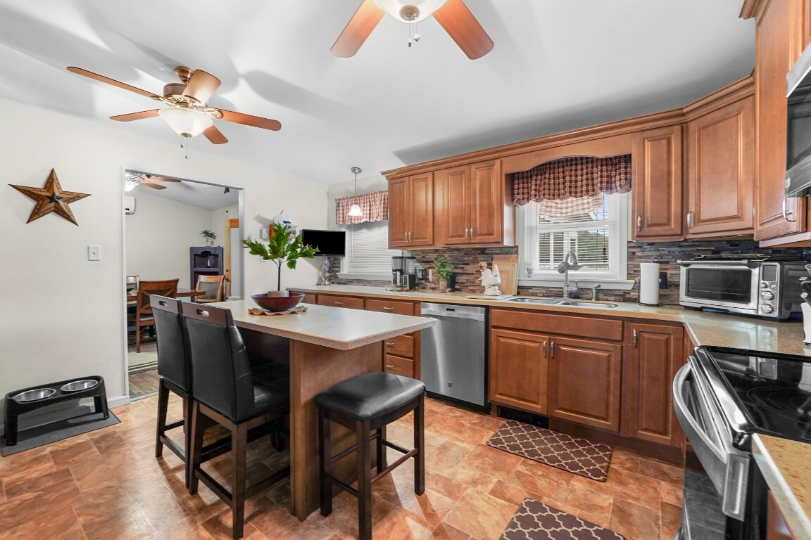 Property Photo: 4060 Wilawana Road PA 18840