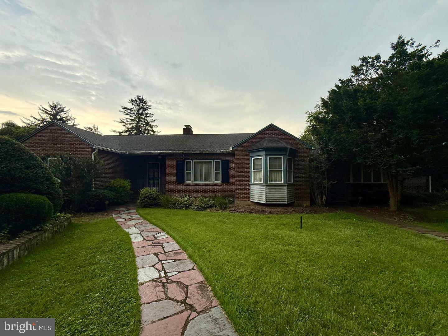 1709 Golf Road  Reading PA 19601 photo