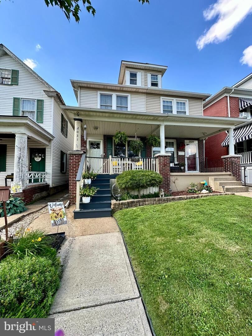 Property Photo:  2031 Washington Boulevard  PA 18042