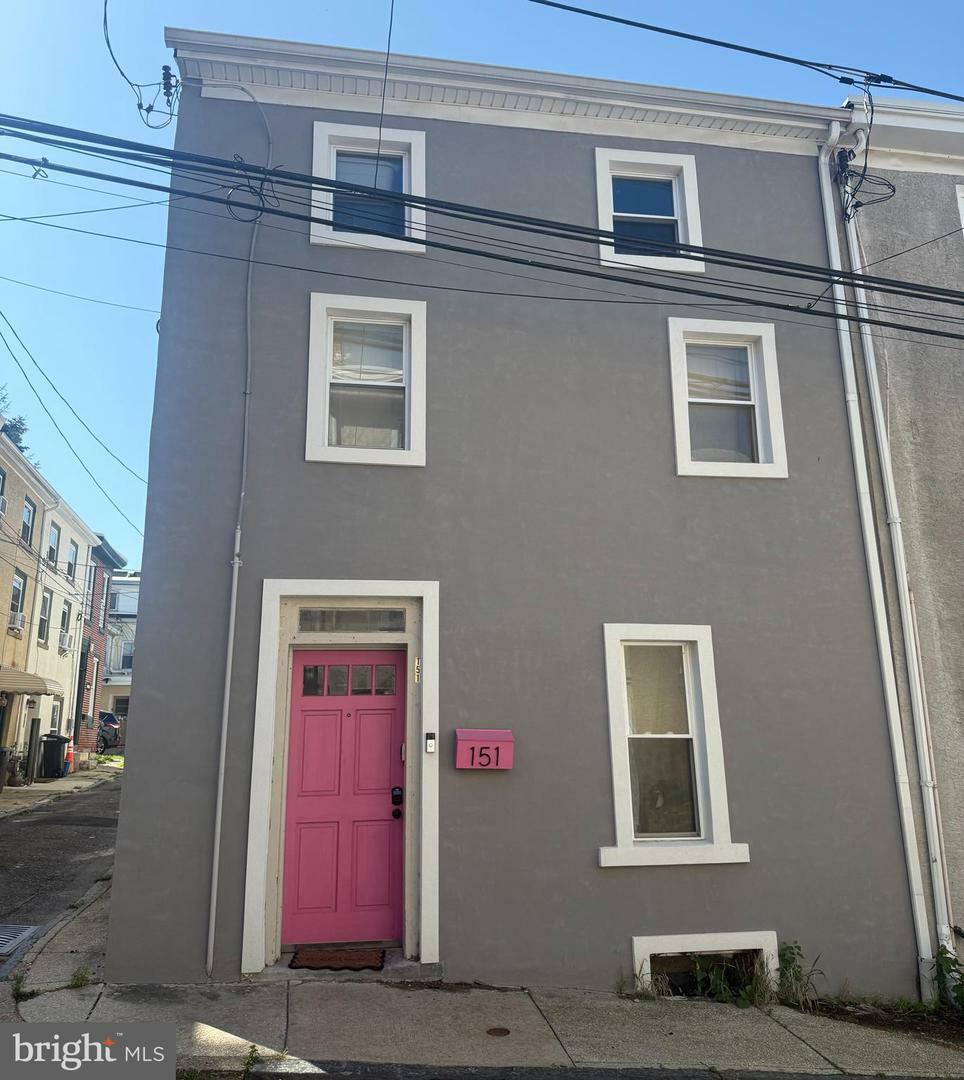151 Conarroe Street  Philadelphia PA 19127 photo