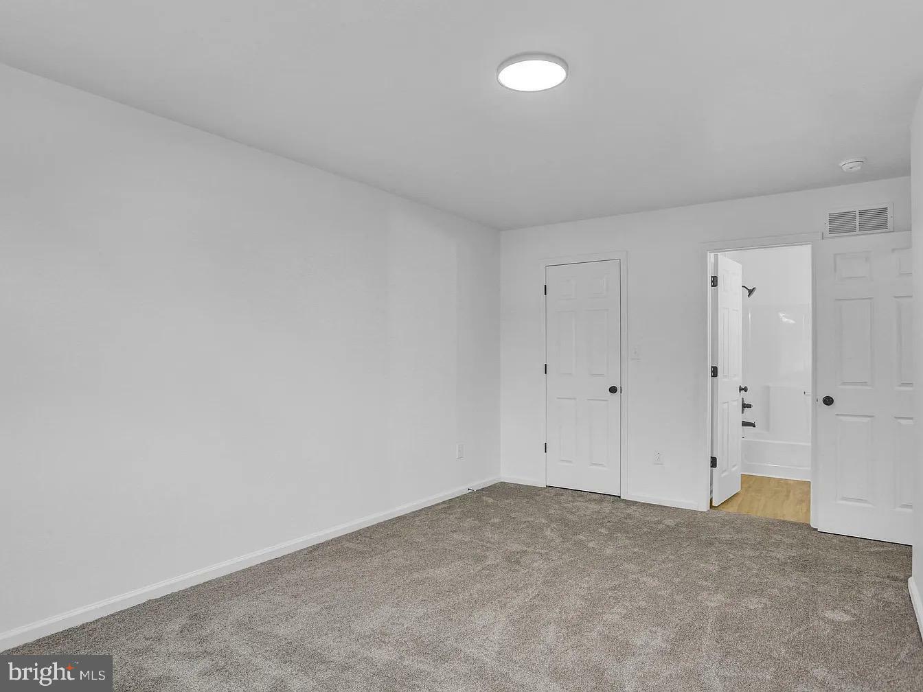 Property Photo: 322 Dogwood Lane PA 19567