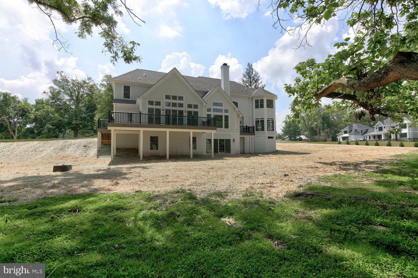 Property Photo: 42 Clouds Way DE 19707