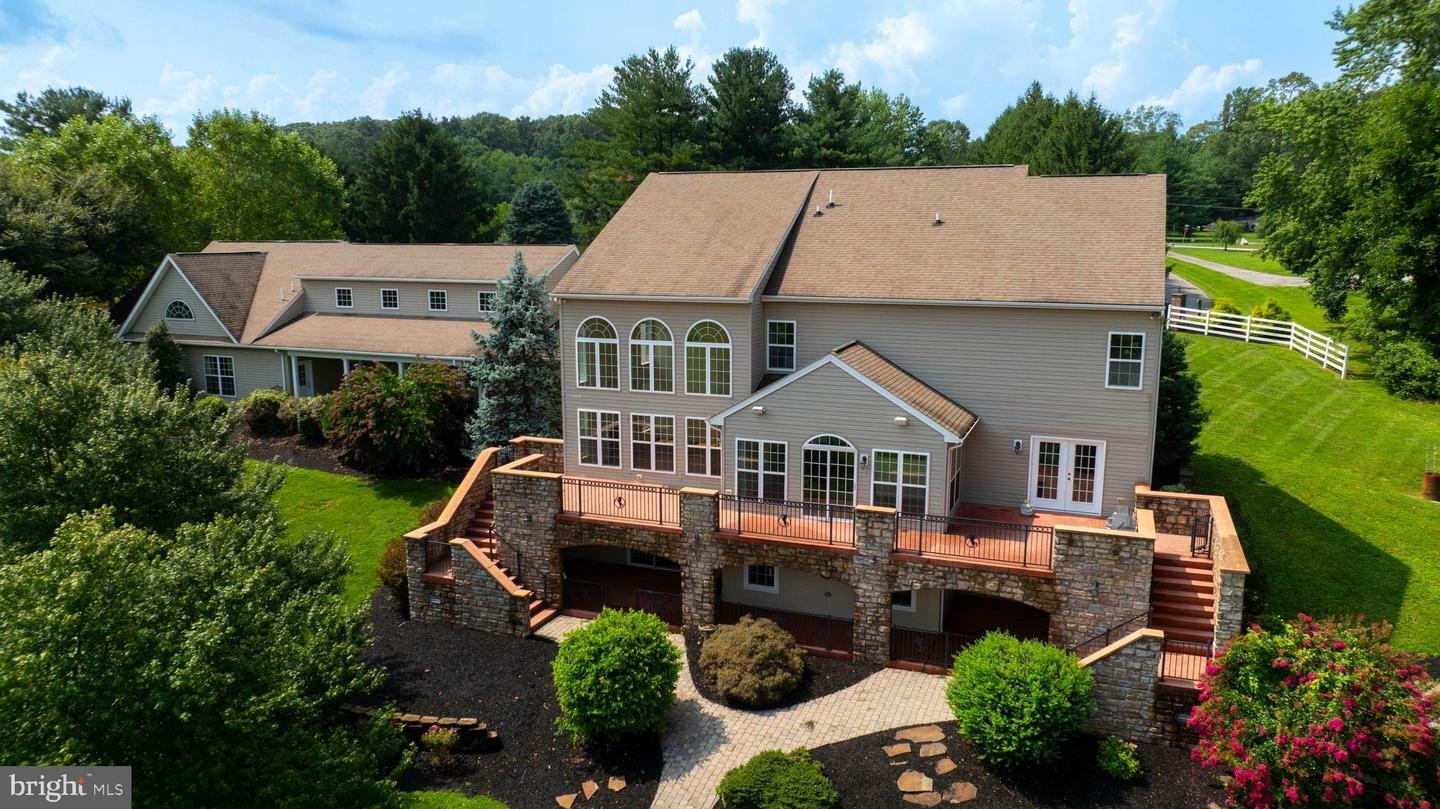 Property Photo: 18183 Piedmont Road PA 17363