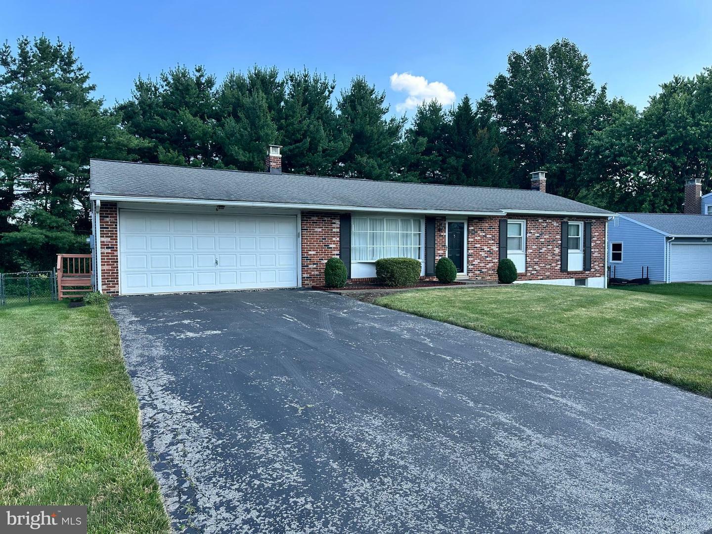 Property Photo: 6 Concord Drive PA 17349