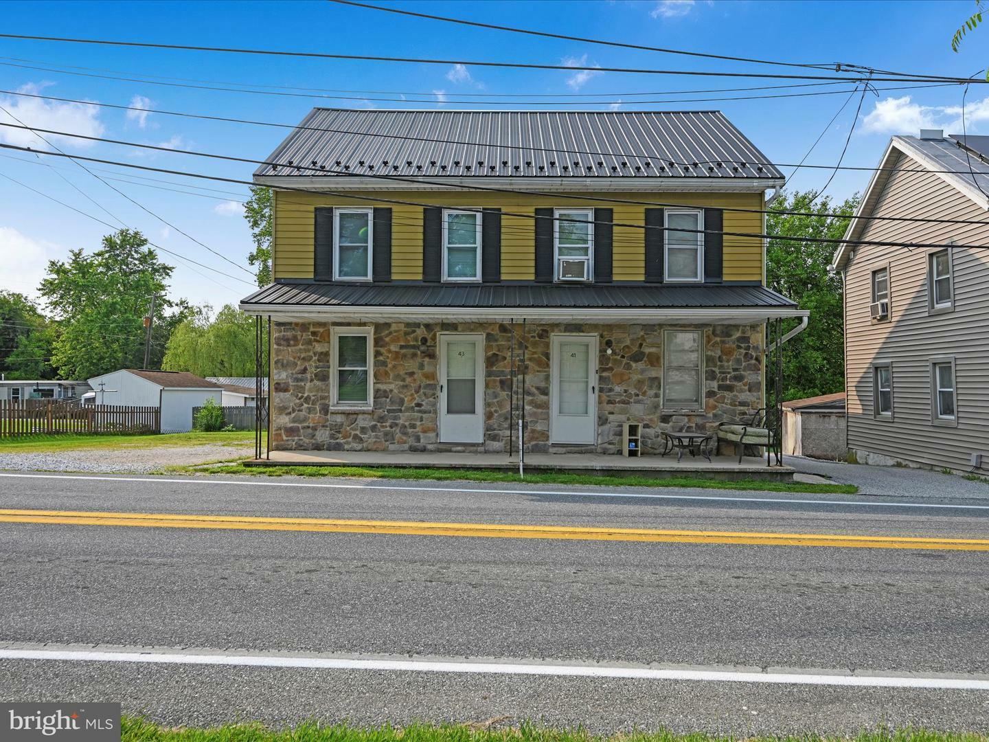 Property Photo:  41 W George Street 43  PA 17408 