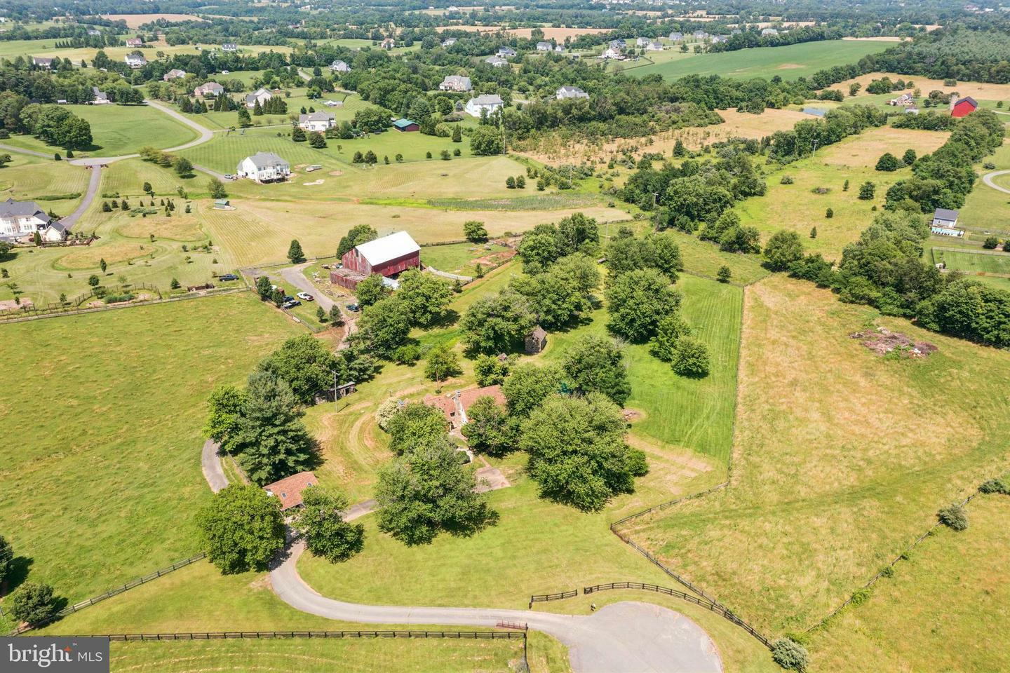 Property Photo: 12969 Bruce Court VA 20180