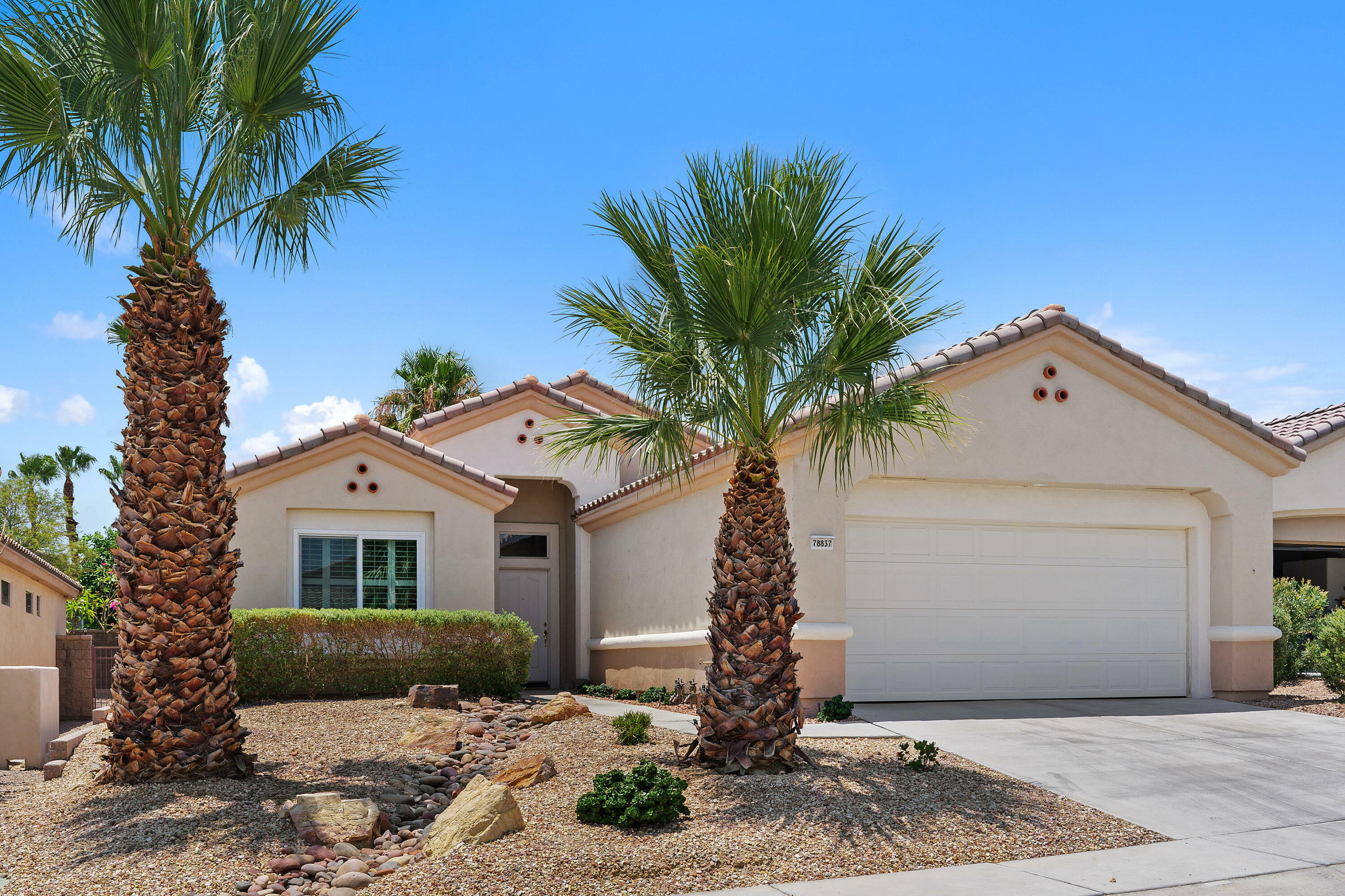 Property Photo: 78837 Tangerine Court CA 92211