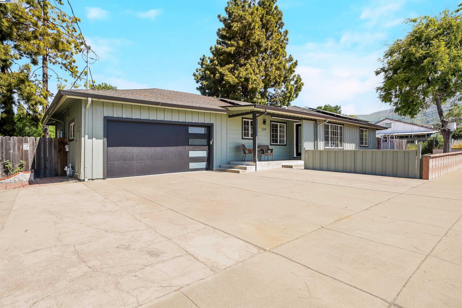 Property Photo:  524 E Warren Ave  CA 94539 