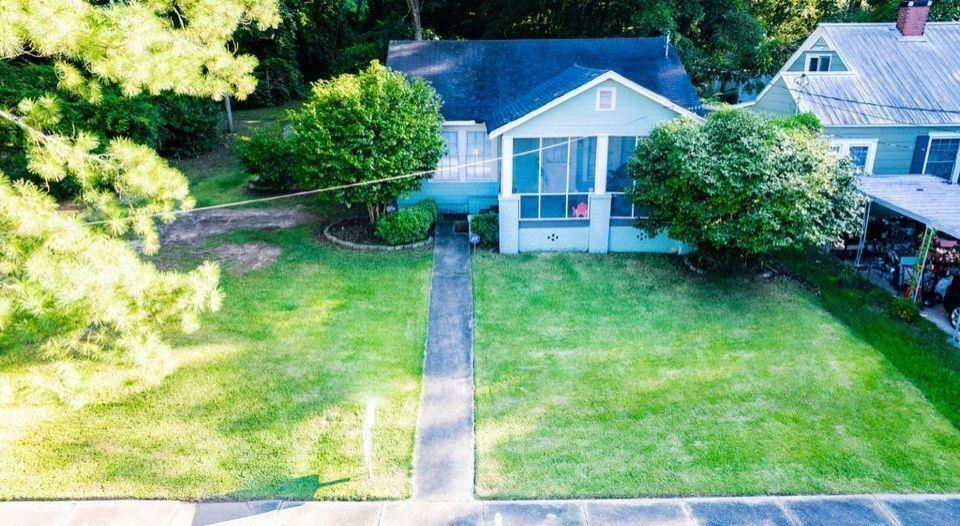 Property Photo:  201 5th Street  GA 31816 