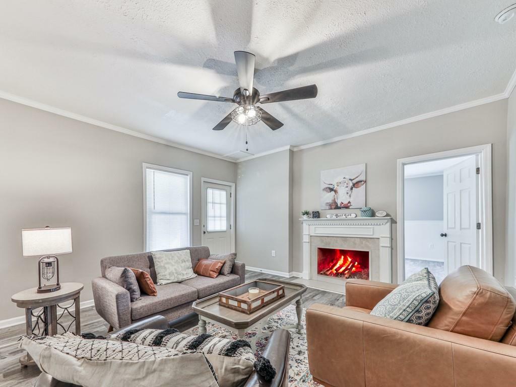 Property Photo: 79 Hillside Street GA 30151