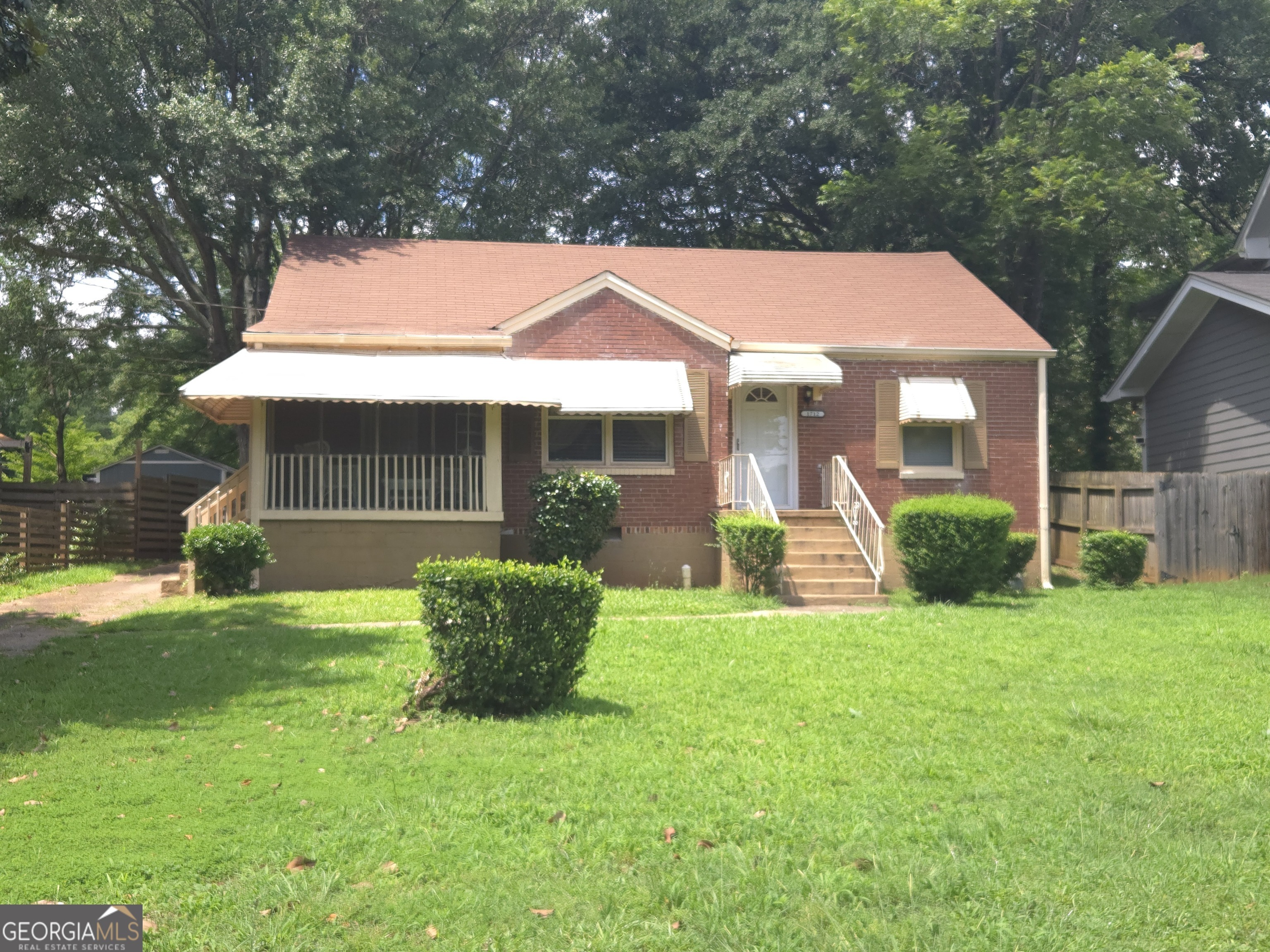 Property Photo: 1712 Clifton Way SE GA 30316