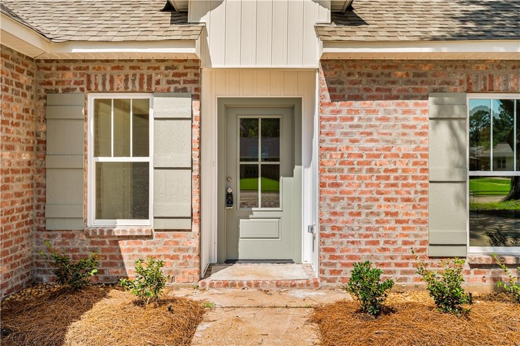 Property Photo: 908 Snow White Drive LA 71303