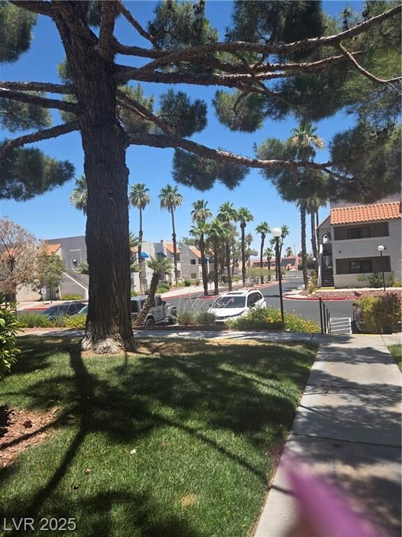 Property Photo: 101 Luna Way 104 NV 89145