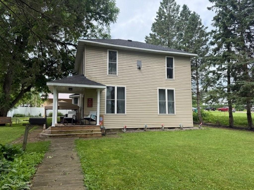 213 Park Ave S  Medford WI 54451 photo