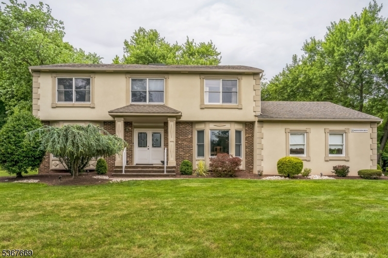 14 Greensview Dr  Scotch Plains Twp. NJ 07076 photo