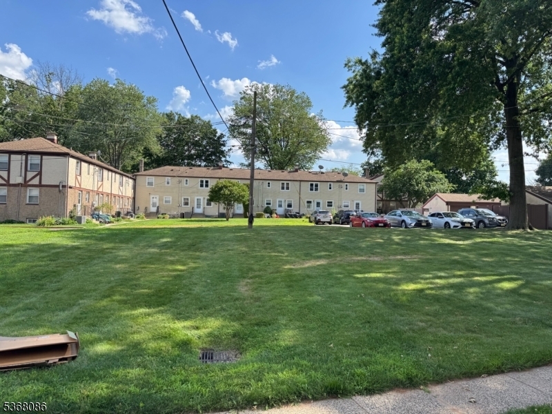 Property Photo:  185 High St  NJ 08840 
