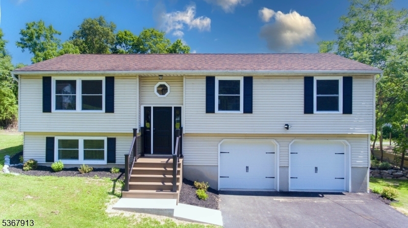 18 Fernwood Rd  Wantage Twp. NJ 07461 photo