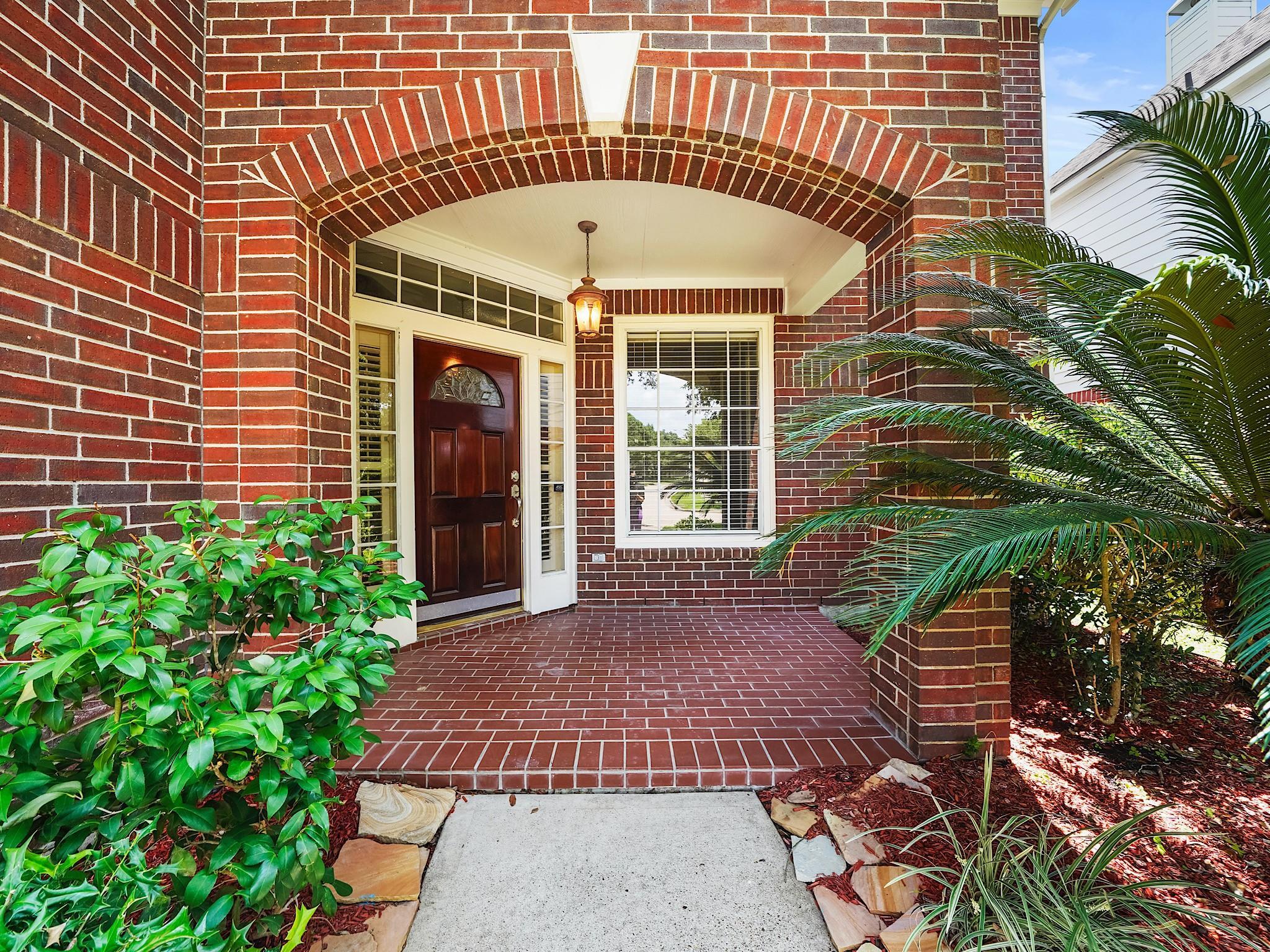 Property Photo: 1903 Garden Terrace Drive TX 77494