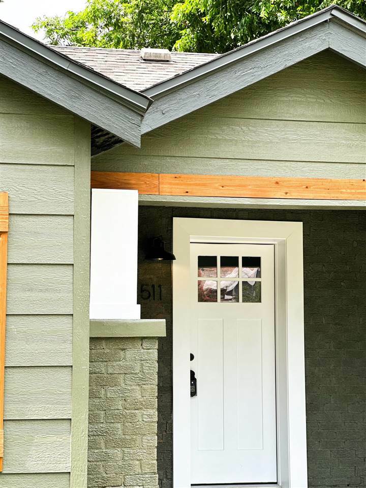 Property Photo: 511 NW Bell Ave OK 73501