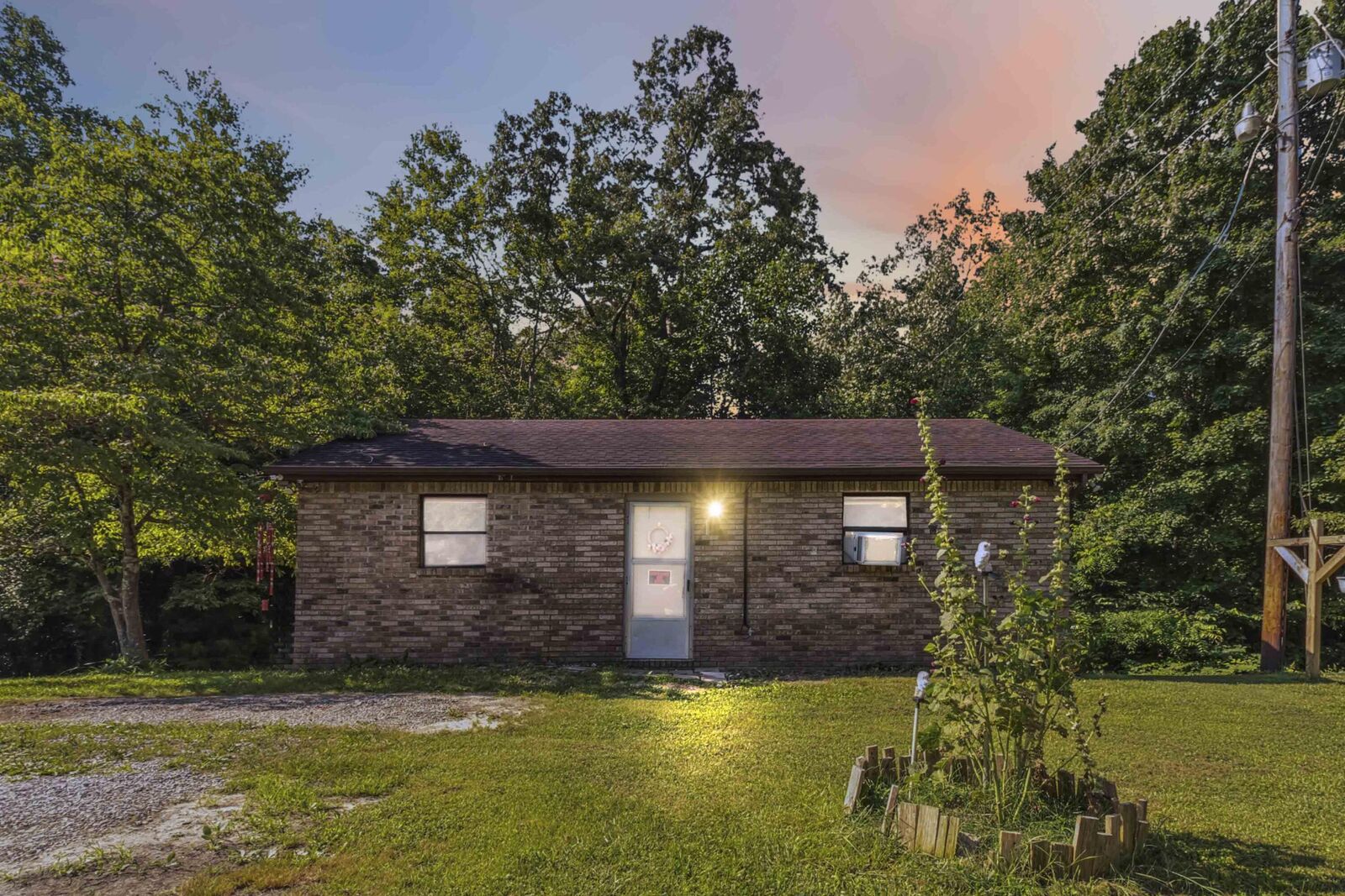 Property Photo: 1248 Lower Shirt Factory Road KY 42647
