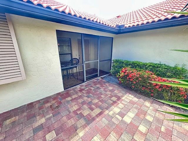 Property Photo: 230 Laurel Hollow Drive 16 FL 34275