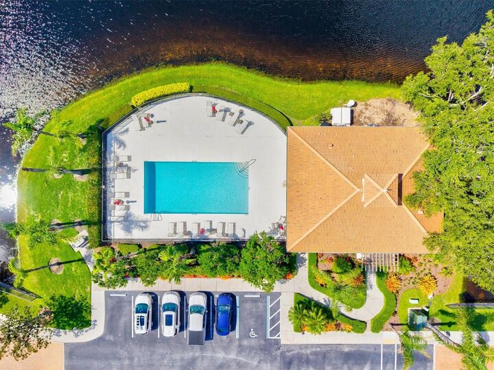 Property Photo: 1000 San Lino Circle 1032 FL 34292