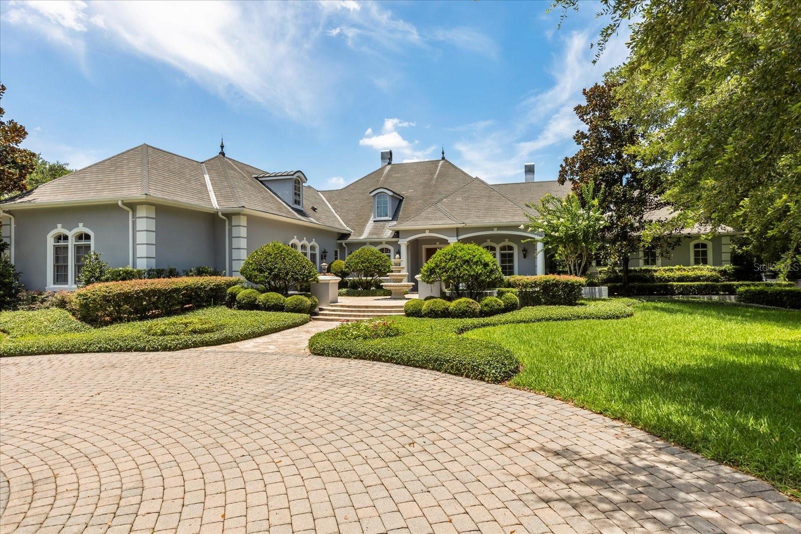 Property Photo: 8542 Eden Park Road FL 32810
