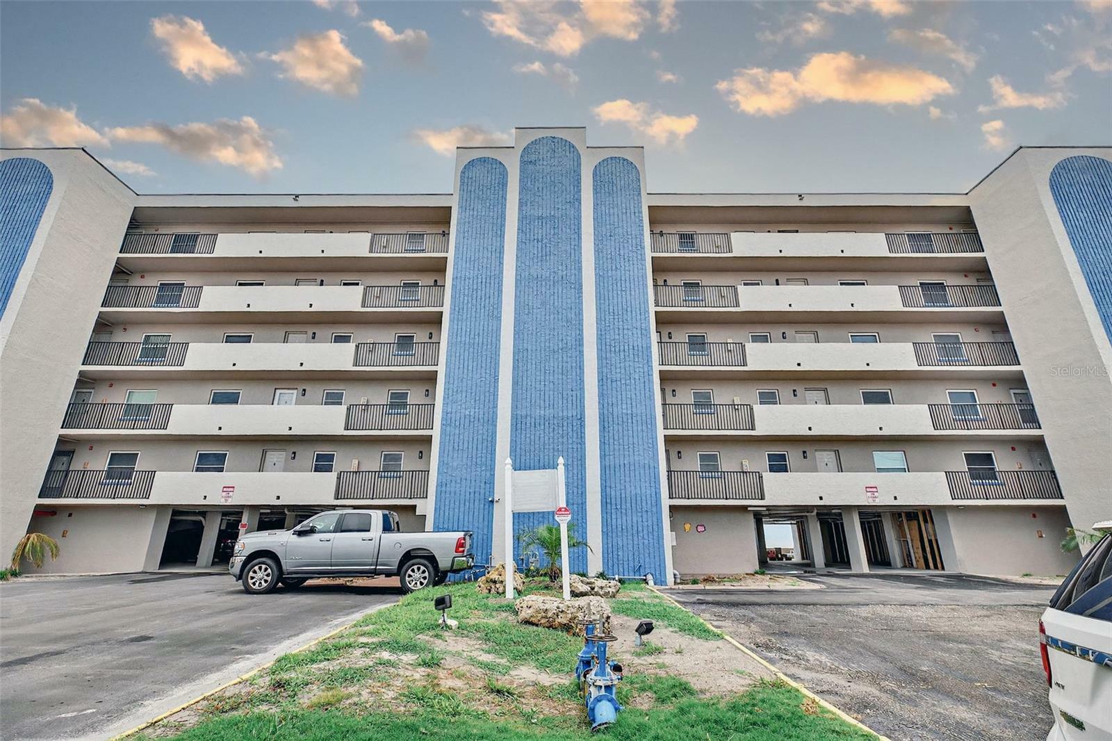Property Photo: 14300 Gulf Boulevard 104 FL 33708