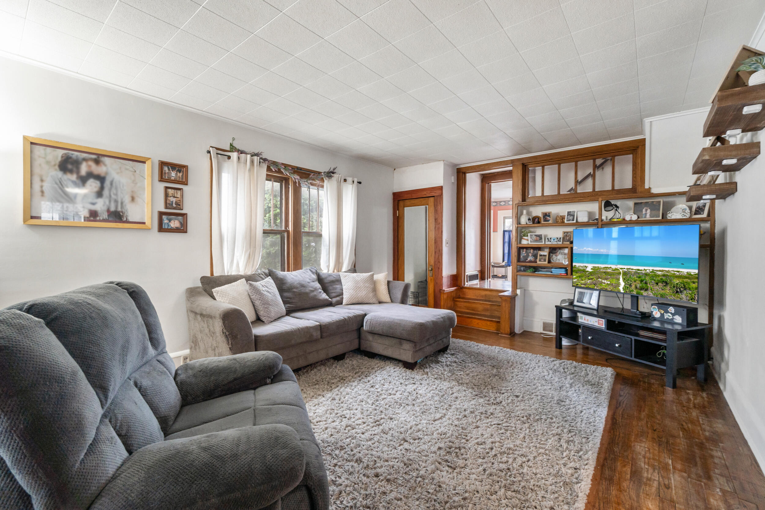 Property Photo: 753 Union Street MI 49203