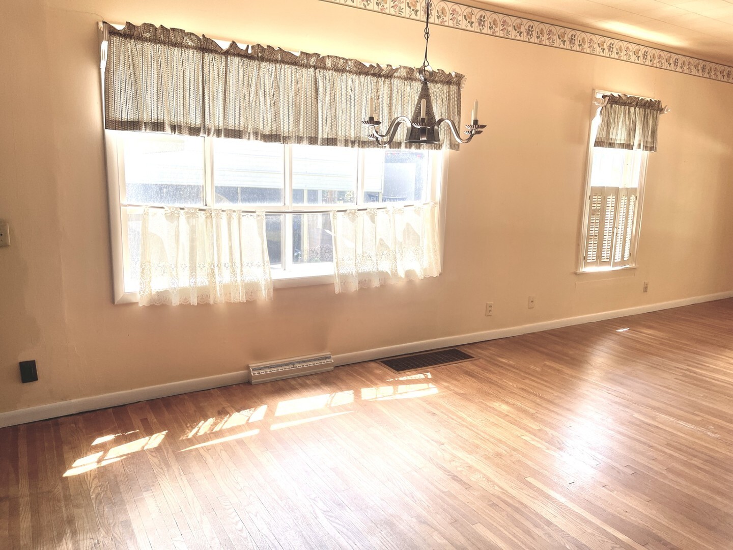 Property Photo:  345 9th Street  IL 61301 