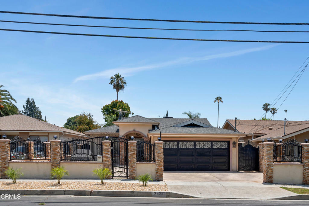 Property Photo: 7422 Orion Avenue CA 91406