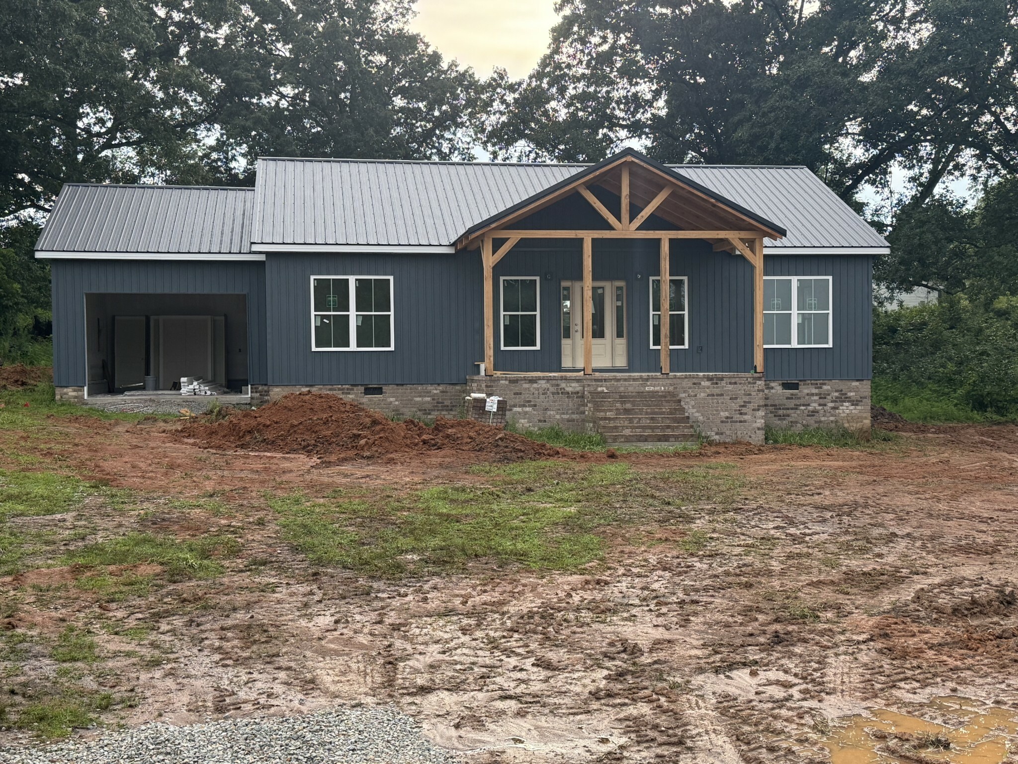 Property Photo:  1166 Dugout Rd  TN 38483 