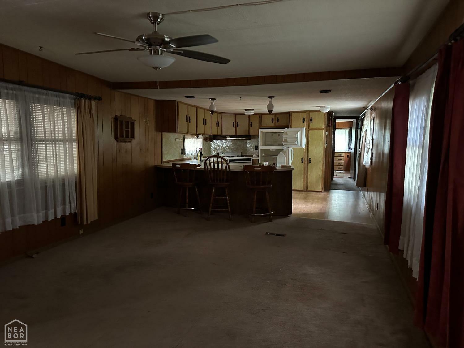 Property Photo: 105 Hickory Street AR 72619