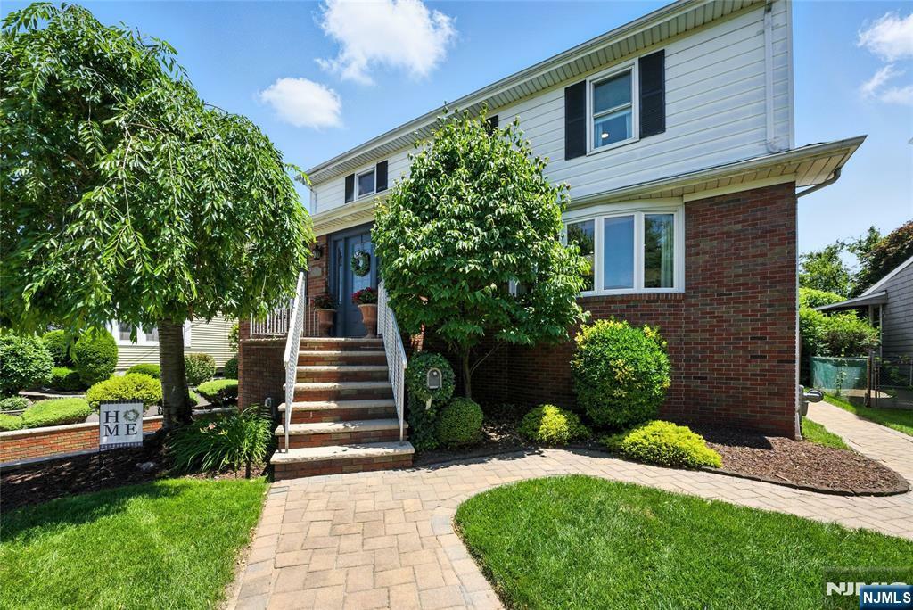 Property Photo:  80 Rose Street  NJ 07075 