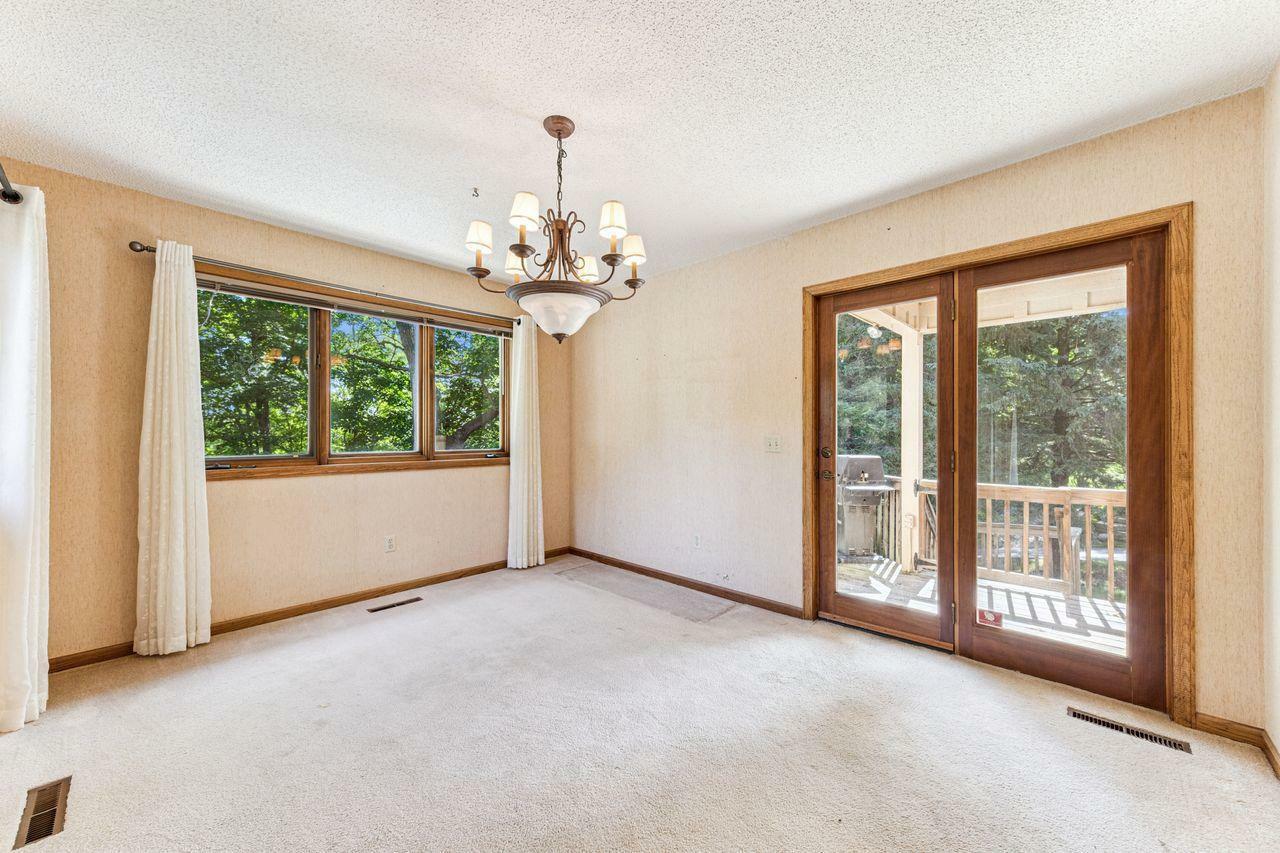 Property Photo: 10752 Mount Curve Road MN 55347