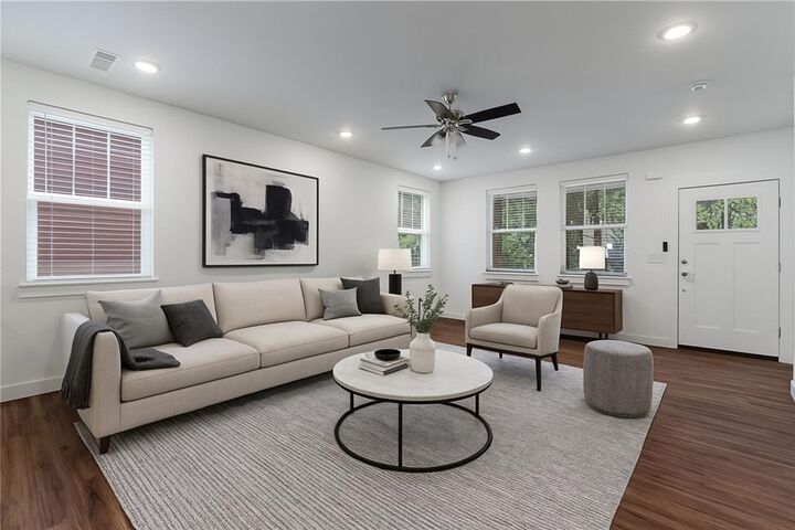 Property Photo: 304 S College Avenue AR 72701