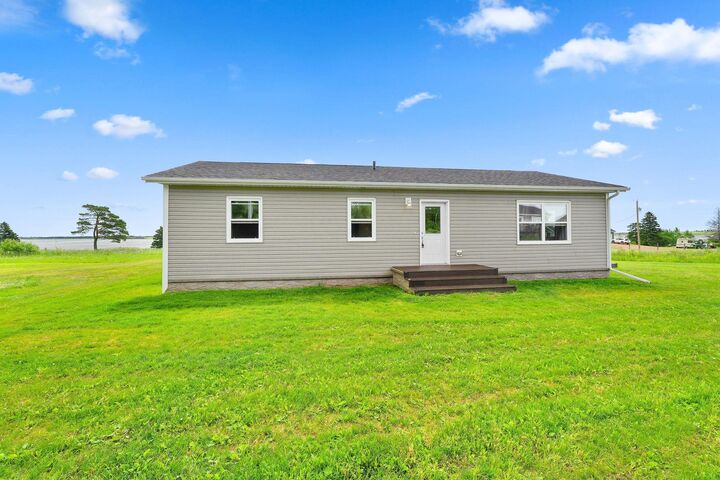 144 Bakers Shore Road — photo 1