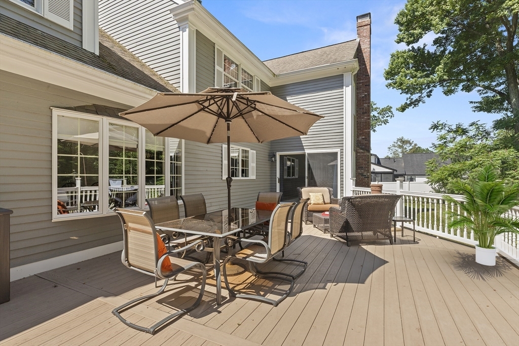 1 Burnham Ln  Danvers MA 01923 photo