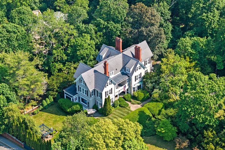 Property Photo:  51 Cliff Street  MA 01908 
